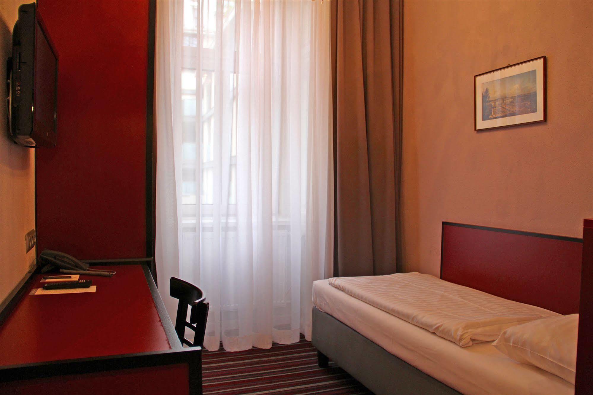 Hotel Fuerst Metternich Viena Exterior foto